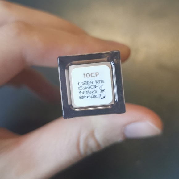 Urban Decay Concealer 10cp - Picture 2 of 3